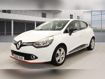 Used Renault Clio 2016 for sale - 76976127: Photo