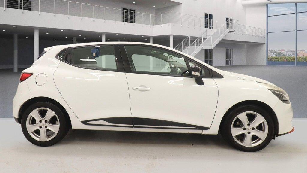 Used Renault Clio 2016 for sale - 76976127: Photo 7