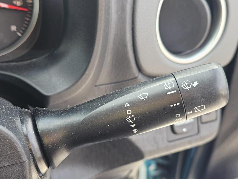 Used Toyota Yaris 2012 for sale - 77496007: Photo 14