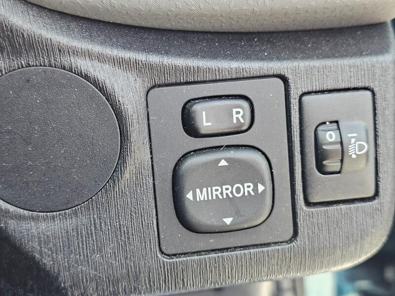 Used Toyota Yaris 2012 for sale - 77496007: Photo 15