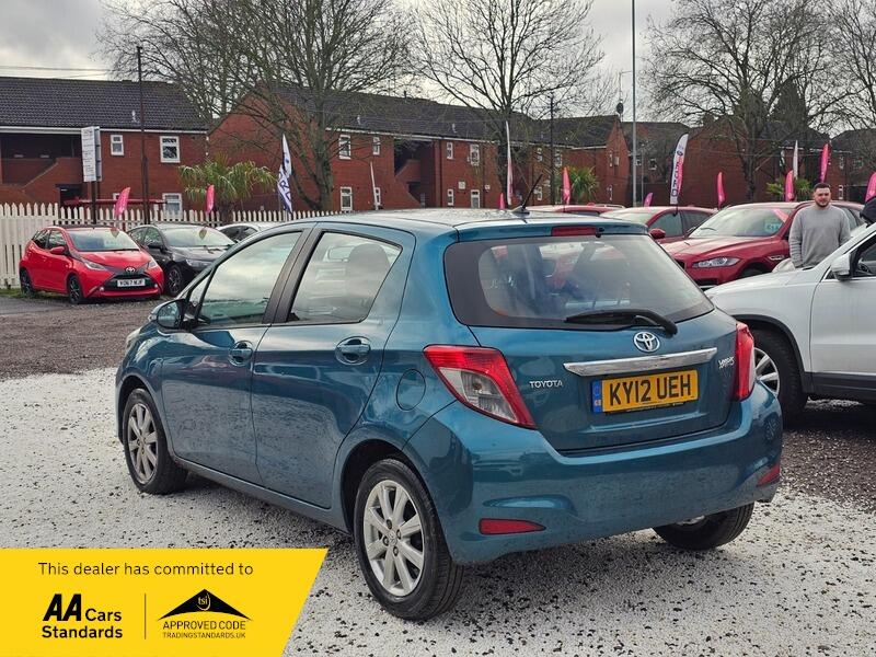 Used Toyota Yaris 2012 for sale - 77496007: Photo 5