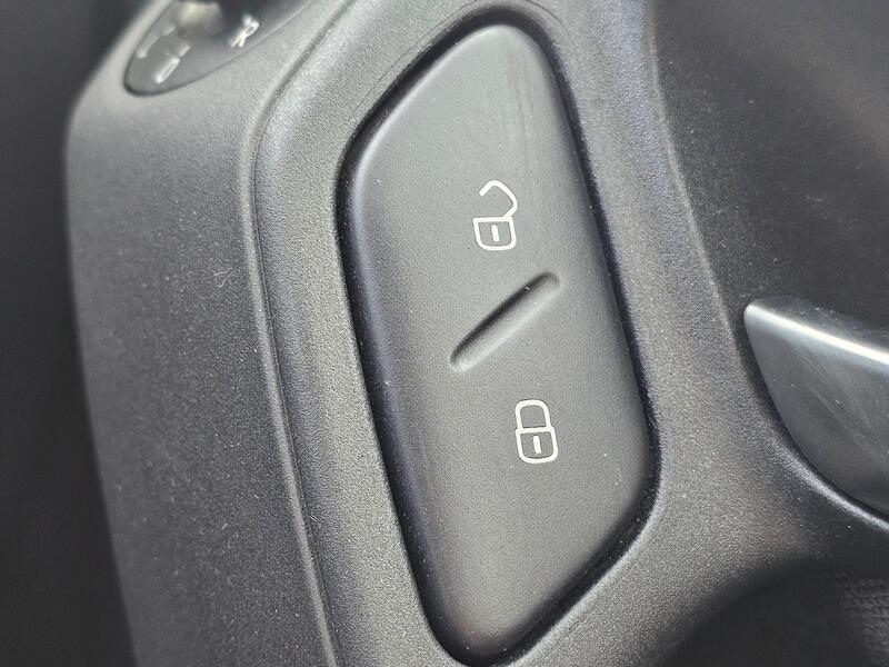 Used Volkswagen Polo for sale - 76990451: Photo 34