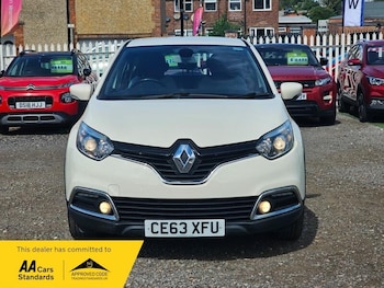 Used Renault Captur 2014 for sale - 75682029: Photo