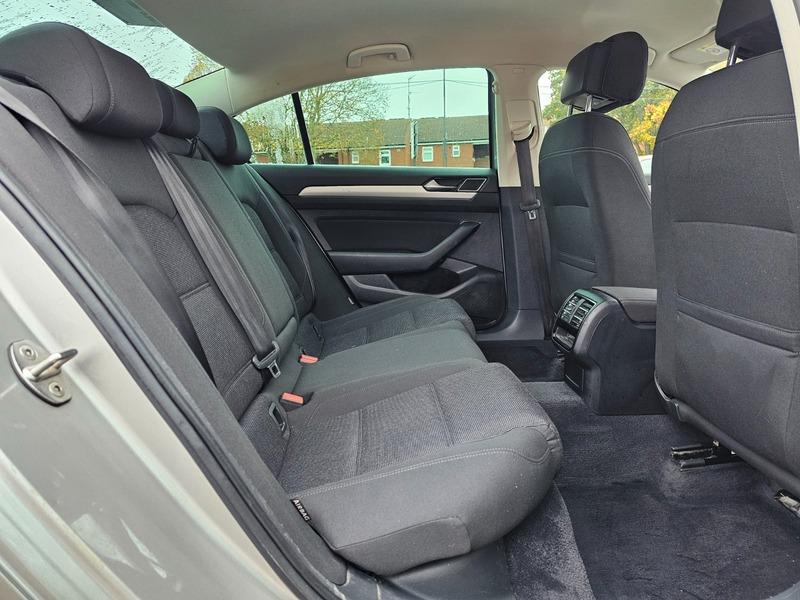 Used Volkswagen Passat 2015 for sale - 76991855: Photo 15