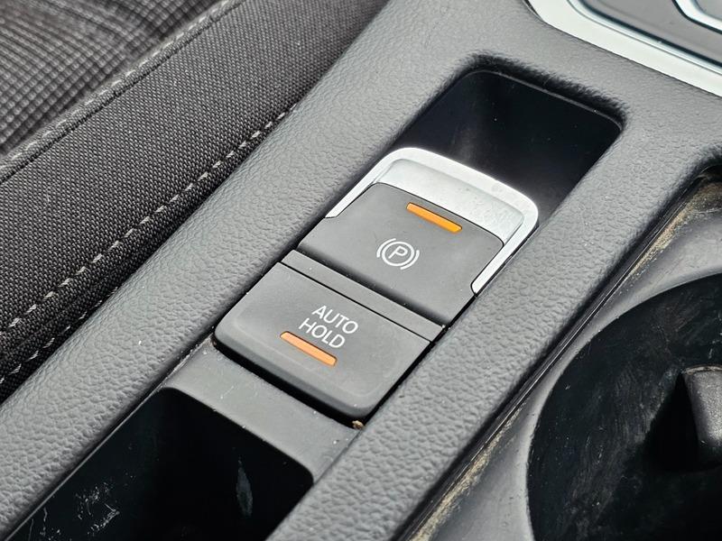 Used Volkswagen Passat 2015 for sale - 76991855: Photo 32