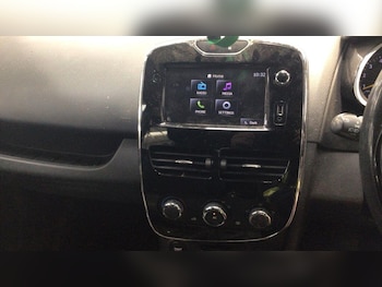 Used Renault Clio 2013 for sale - 79255804: Photo