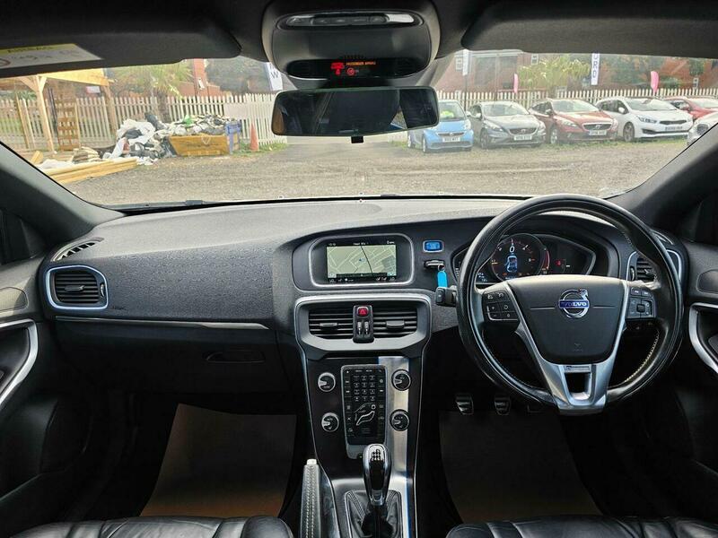 Used Volvo V40 2016 for sale - 76936541: Photo 16