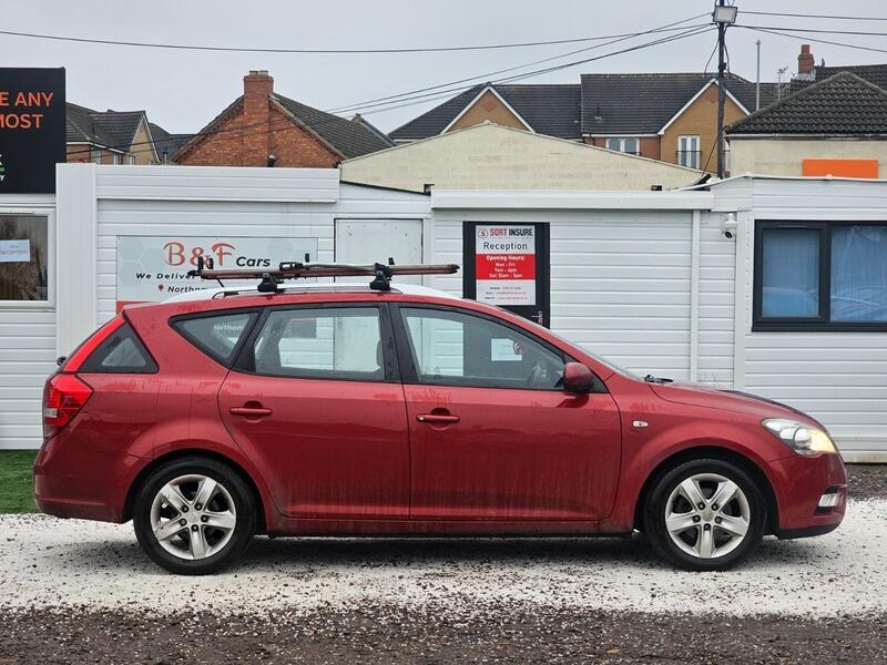 Used Kia Ceed 2010 for sale - 77320359: Photo 9