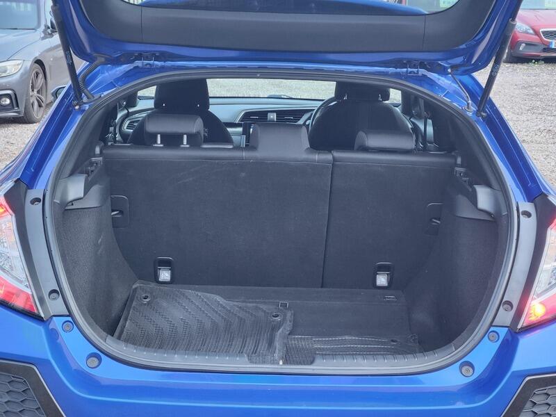 Used Honda Civic 2017 for sale - 76337896: Photo 14