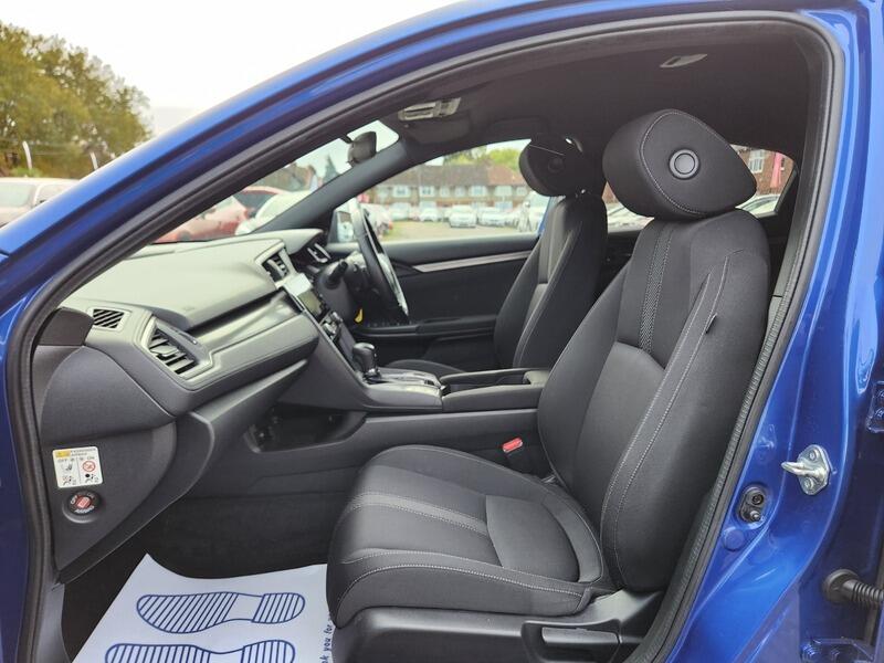 Used Honda Civic 2017 for sale - 76337896: Photo 15