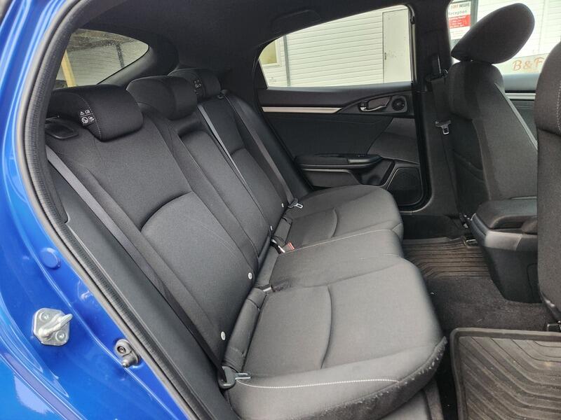 Used Honda Civic 2017 for sale - 76337896: Photo 16