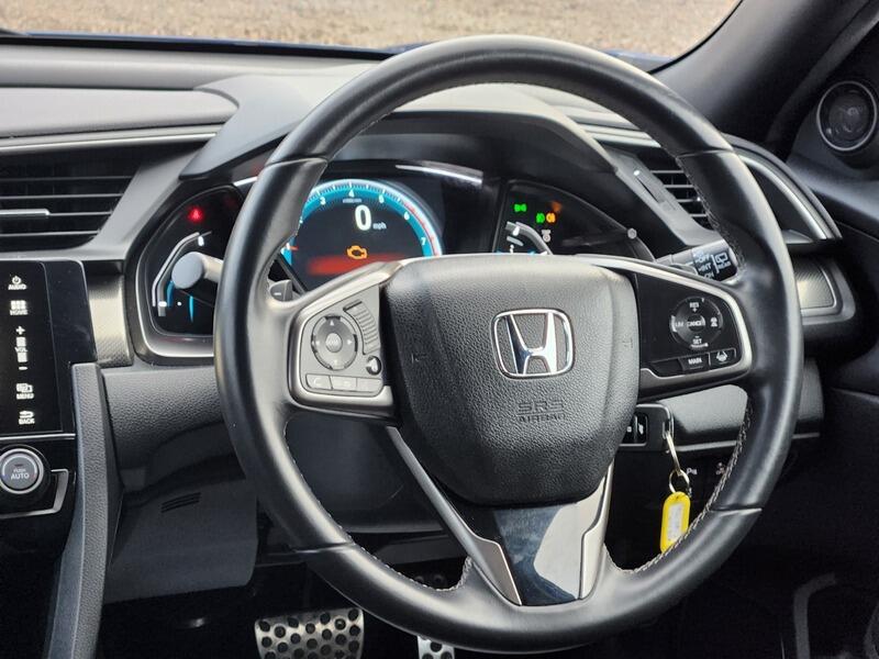 Used Honda Civic 2017 for sale - 76337896: Photo 23