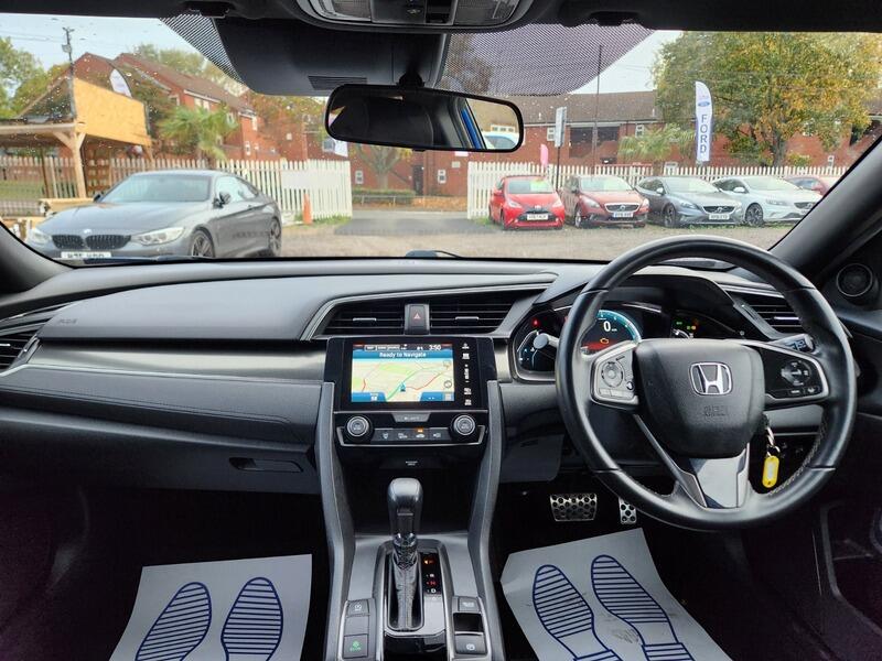 Used Honda Civic 2017 for sale - 76337896: Photo 24