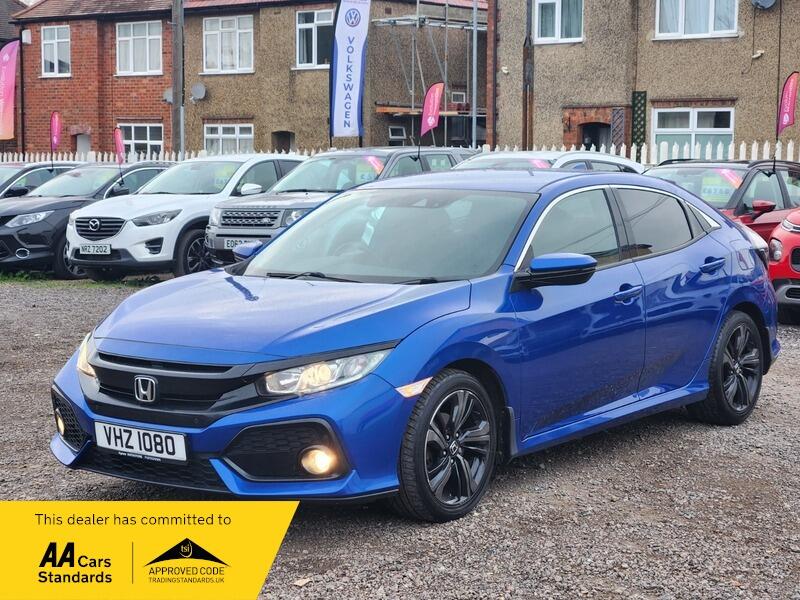 Used Honda Civic 2017 for sale - 76337896: Photo 3