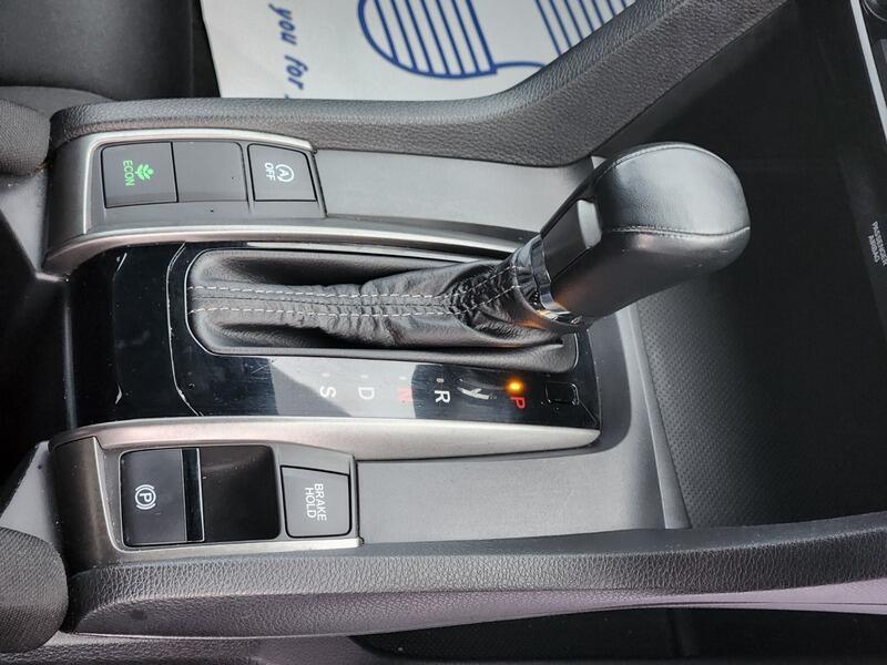 Used Honda Civic 2017 for sale - 76337896: Photo 34