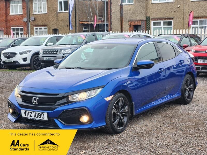 Used Honda Civic 2017 for sale - 76337896: Photo 4