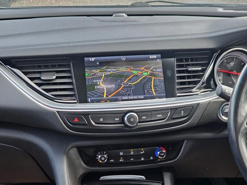 Used Vauxhall Insignia 2017 for sale - 76988321: Photo 17