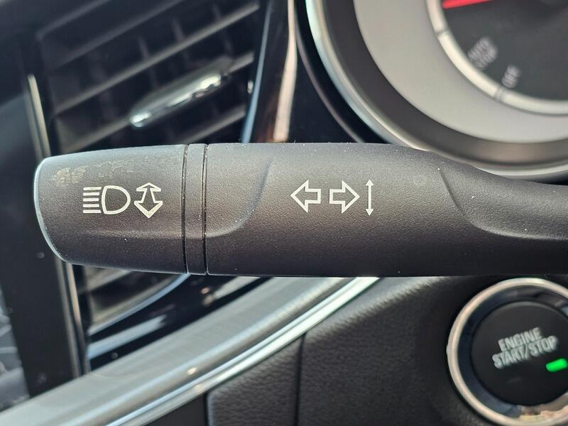 Used Vauxhall Insignia 2017 for sale - 76988321: Photo 29