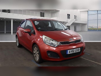 (61) - 1.4 2 Euro 5 5dr