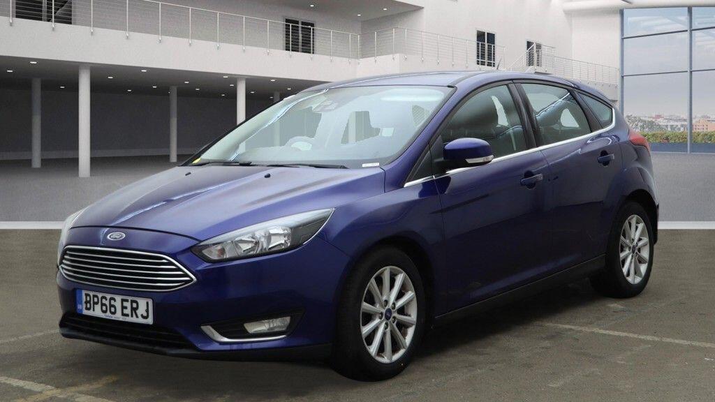 Used Ford Focus 2016 for sale - 77242288: Photo 2