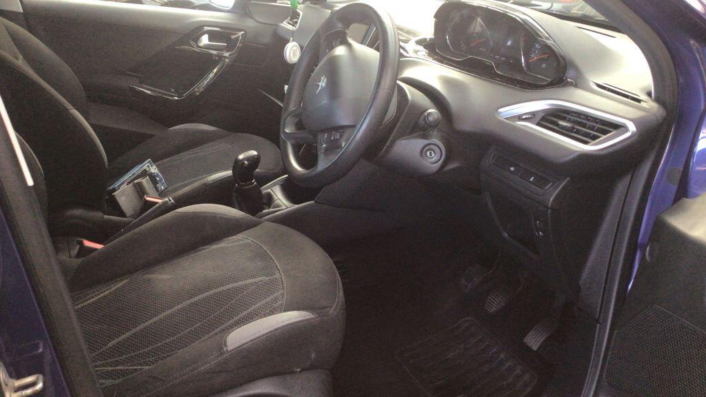 Used Peugeot 208 2013 for sale - 78185018: Photo 4