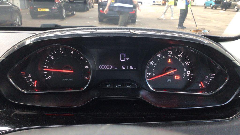Used Peugeot 208 2013 for sale - 78185018: Photo 7