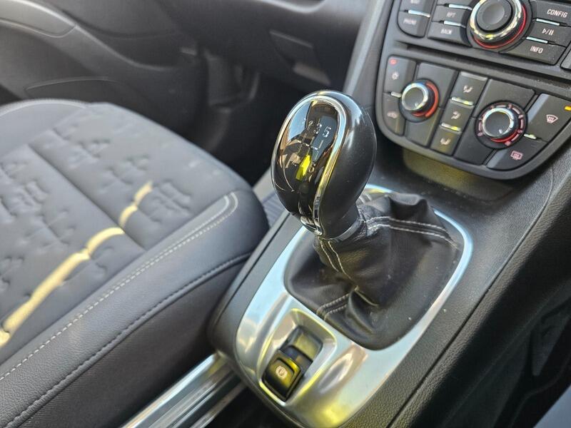 Used Vauxhall Meriva 2016 for sale - 77440322: Photo 23