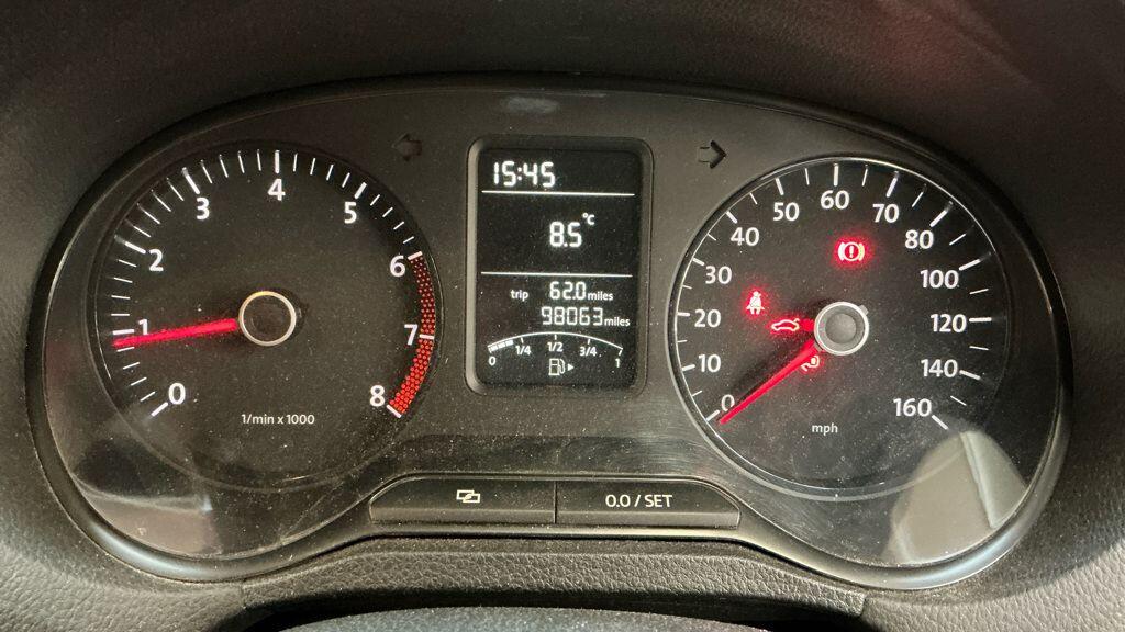 Used Volkswagen Polo 2010 for sale - 77455762: Photo 11