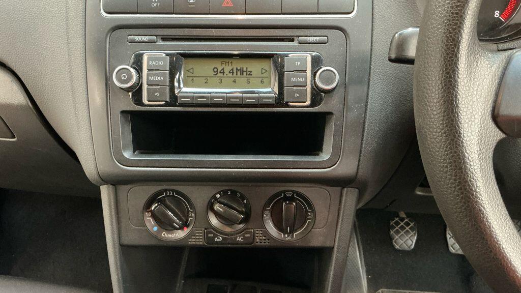 Used Volkswagen Polo 2010 for sale - 77455762: Photo 3