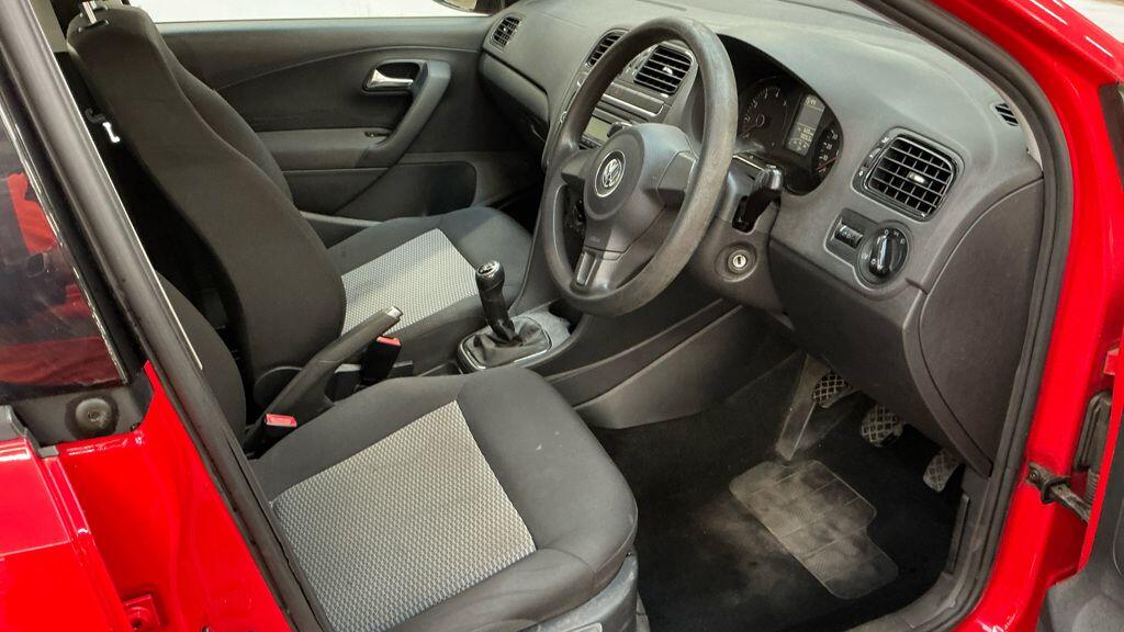 Used Volkswagen Polo 2010 for sale - 77455762: Photo 4