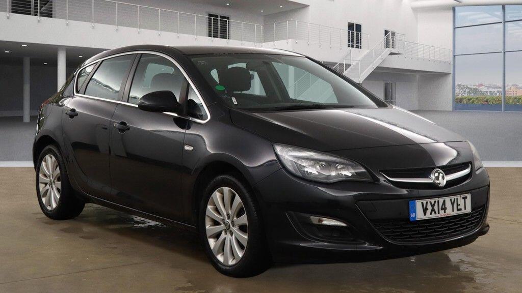 Used Vauxhall Astra 2014 for sale - 77074717: Photo 1