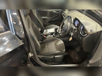 Used Vauxhall Astra 2016 for sale - 78388064: Photo