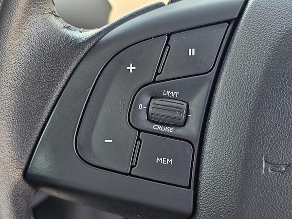Used Citroen C4 Cactus 2015 for sale - 75070223: Photo 23