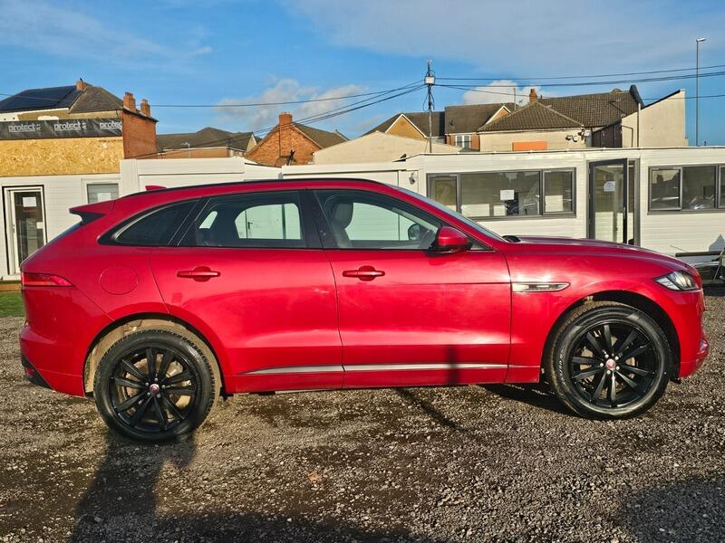 Used Jaguar F-Pace 2016 for sale - 76992440: Photo 10