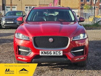 Used Jaguar F-Pace 2016 for sale - 76992440: Photo