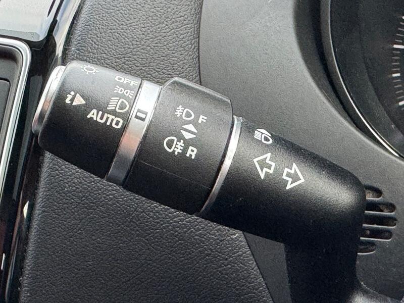 Used Jaguar F-Pace 2016 for sale - 76992440: Photo 38