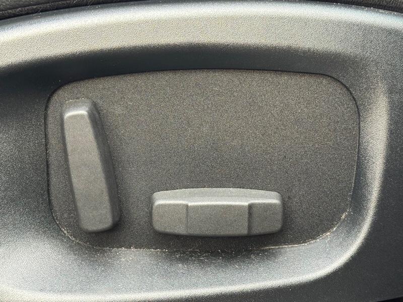 Used Jaguar F-Pace 2016 for sale - 76992440: Photo 42