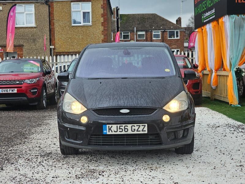 Used Ford S-Max 2006 for sale - 77722902: Photo 2
