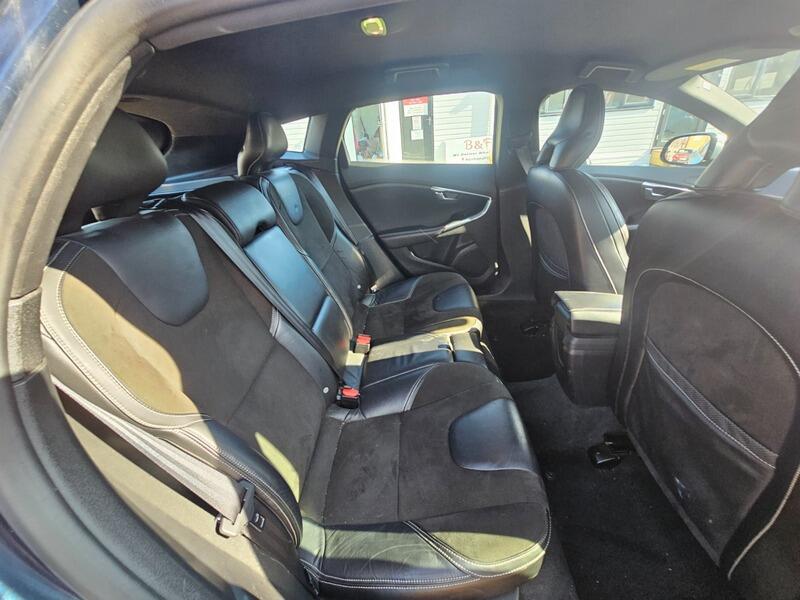 Used Volvo V40 2013 for sale - 76073184: Photo 10