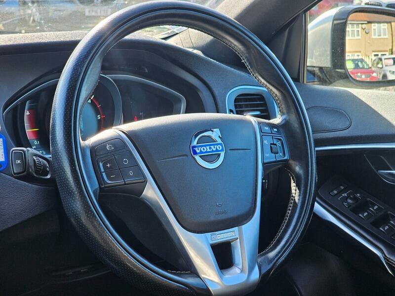 Used Volvo V40 2013 for sale - 76073184: Photo 17