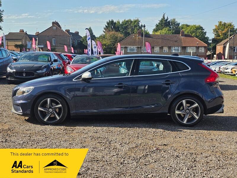 Used Volvo V40 2013 for sale - 76073184: Photo 4