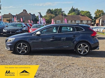 Used Volvo V40 2013 for sale - 76073184: Photo 4