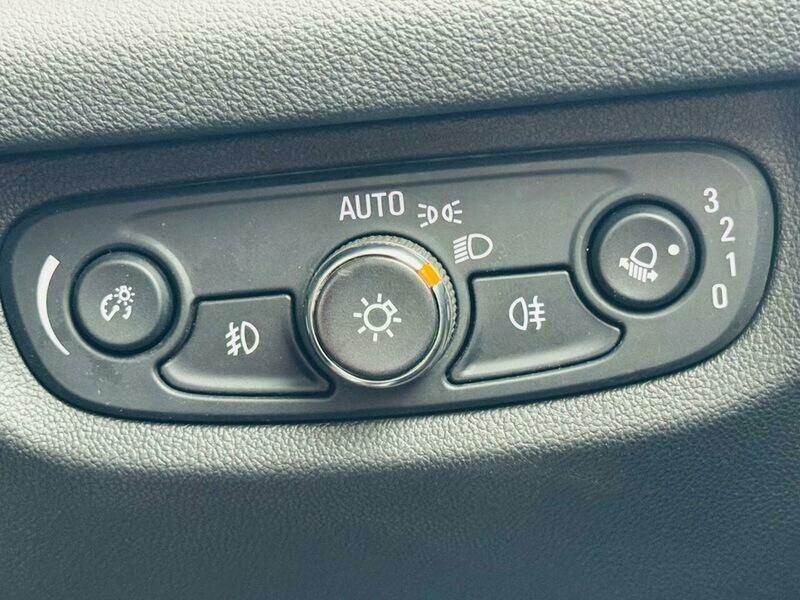 Used Vauxhall Insignia 2017 for sale - 76423462: Photo 32