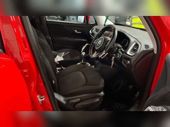Used Jeep Renegade 2016 for sale - 78898564: Photo