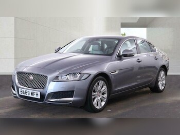 Used Jaguar XF 2019 for sale - 79645978: Photo