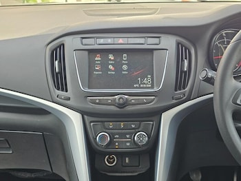 Used Vauxhall Zafira Tourer 2017 for sale - 78685129: Photo