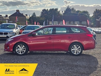 Used Toyota Auris 2014 for sale - 76988606: Photo