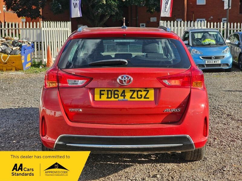 Used Toyota Auris 2014 for sale - 76988606: Photo 6