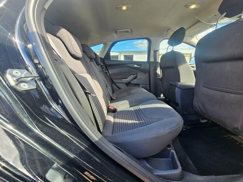 Used Ford Focus 2015 for sale - 76032052: Photo 10