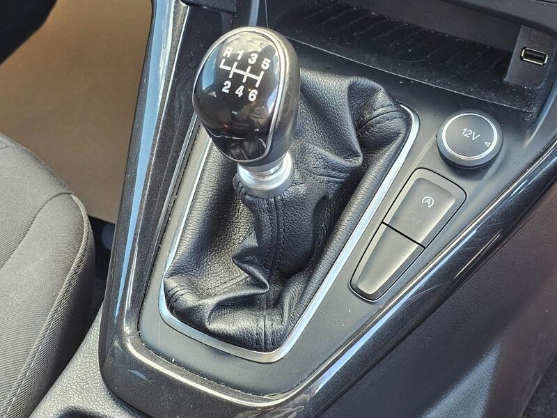 Used Ford Focus 2015 for sale - 76032052: Photo 20